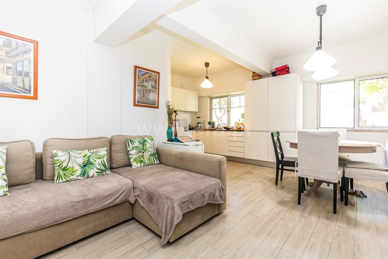Apartamento T1 / Almada, St.º António da Caparica