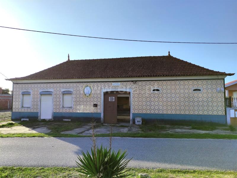 Moradia T3 / Mira, Carapelhos